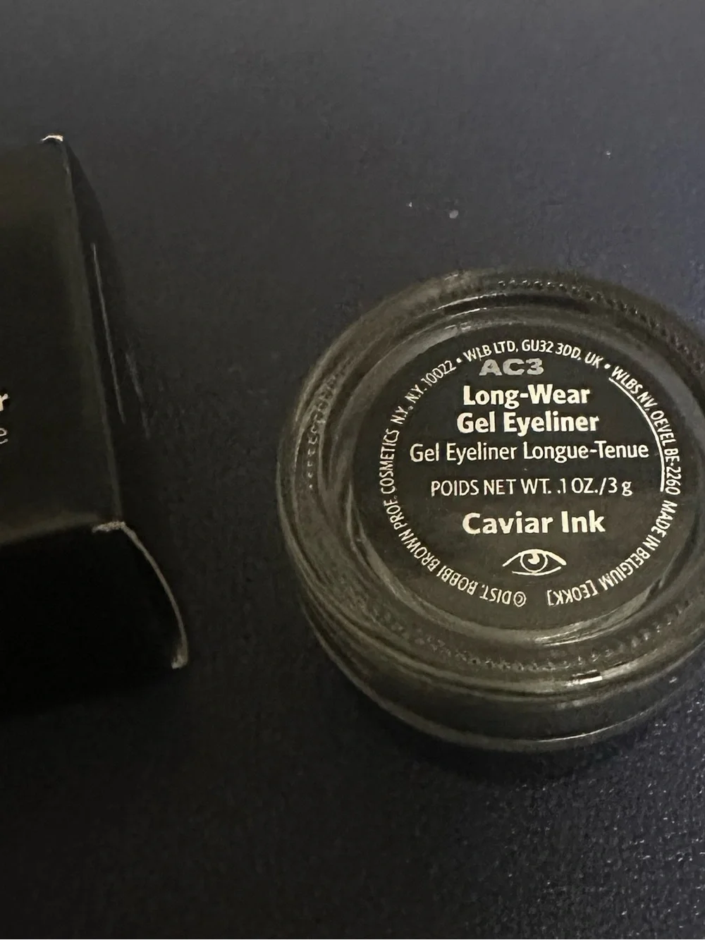 Bobbi Brown shade 27